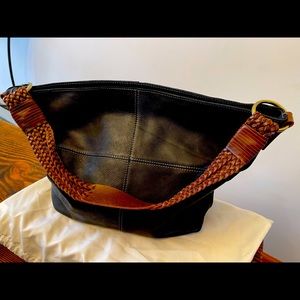 Brand New beautiful leather bag.